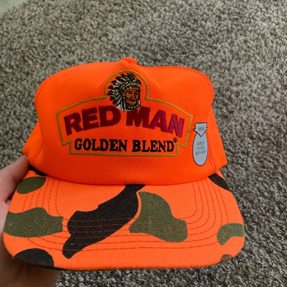 Red man vintage hat one size new condition